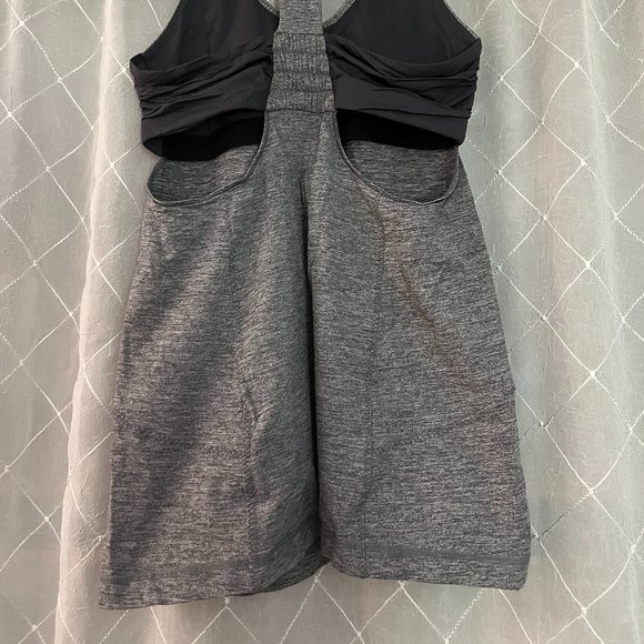 Grey lululemon tank-top - Picture 4 of 4